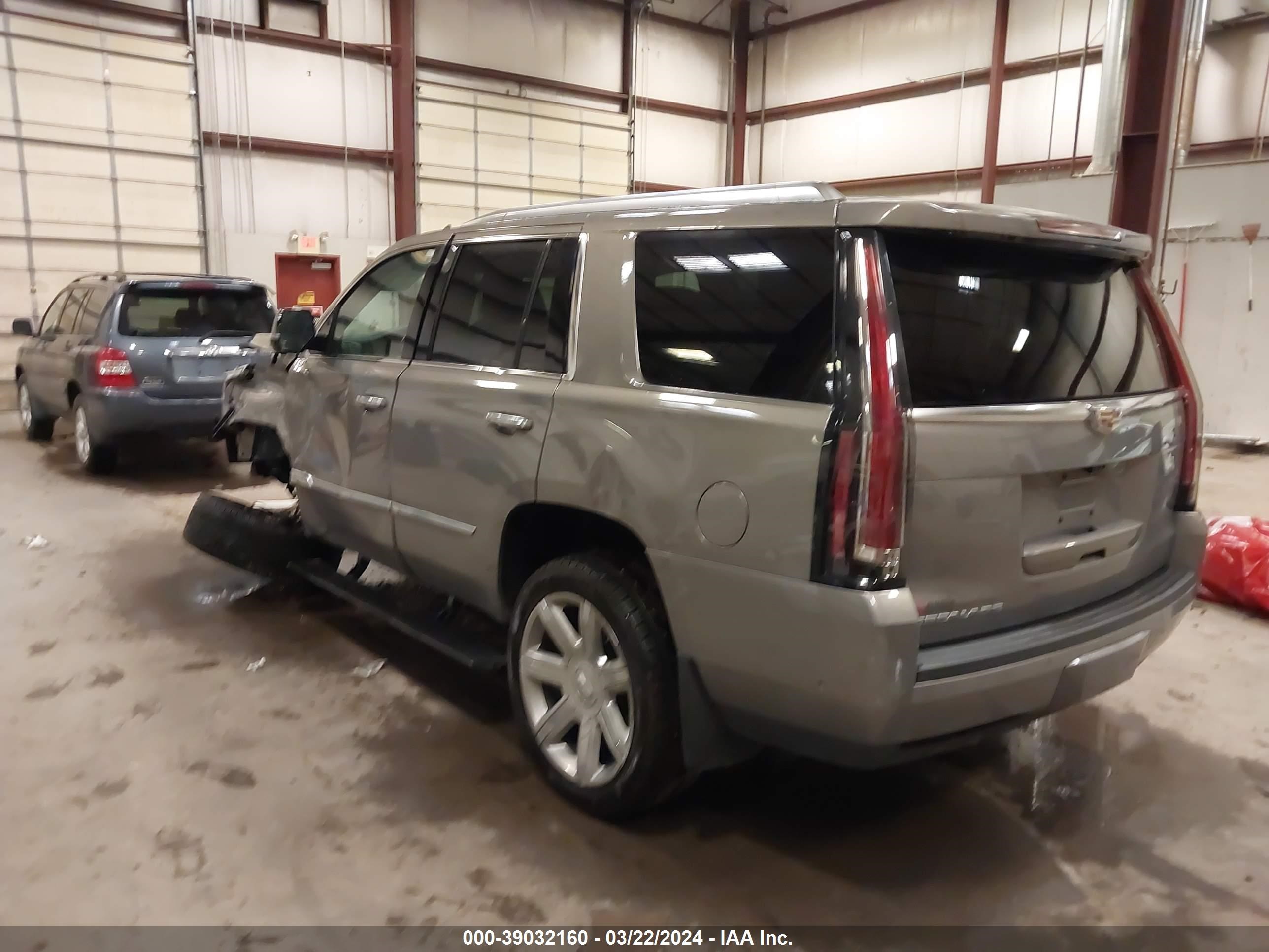 Photo 3 VIN: 1GYS4CKJXKR286050 - CADILLAC ESCALADE 