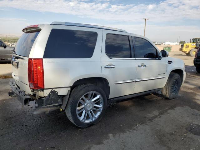 Photo 2 VIN: 1GYS4DEF0CR136429 - CADILLAC ESCALADE P 