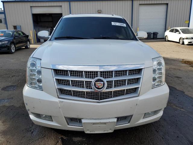 Photo 4 VIN: 1GYS4DEF0CR136429 - CADILLAC ESCALADE P 