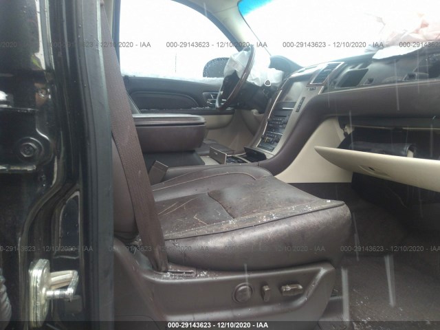 Photo 4 VIN: 1GYS4DEF0DR269550 - CADILLAC ESCALADE 