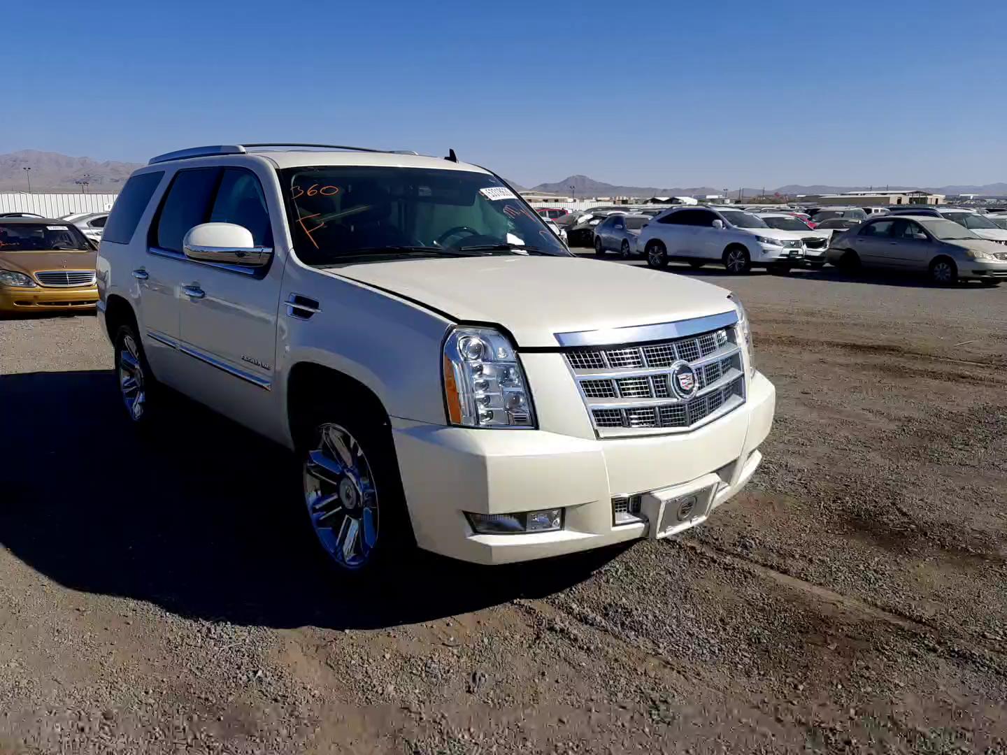 Photo 10 VIN: 1GYS4DEF2CR208134 - CADILLAC ESCALADE P 