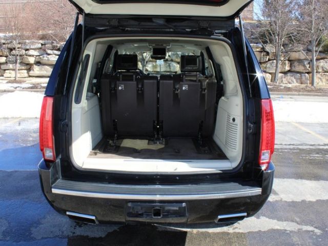 Photo 7 VIN: 1GYS4DEF4ER147906 - CADILLAC ESCALADE 