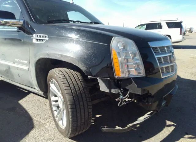 Photo 5 VIN: 1GYS4DEF5DR280091 - CADILLAC ESCALADE 