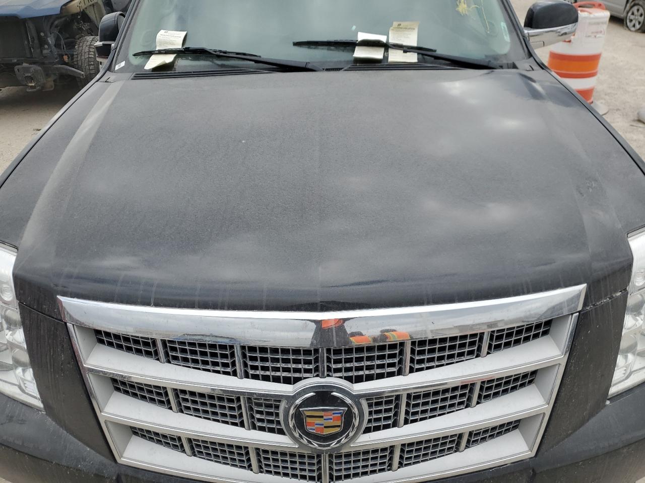 Photo 10 VIN: 1GYS4DEF6DR238996 - CADILLAC ESCALADE 