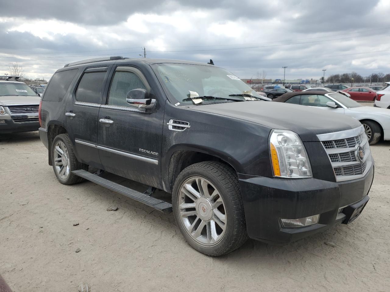 Photo 3 VIN: 1GYS4DEF6DR238996 - CADILLAC ESCALADE 