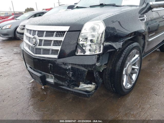 Photo 5 VIN: 1GYS4DEF7BR319485 - CADILLAC ESCALADE 