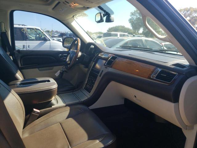 Photo 4 VIN: 1GYS4DEF7CR305894 - CADILLAC ESCALADE P 