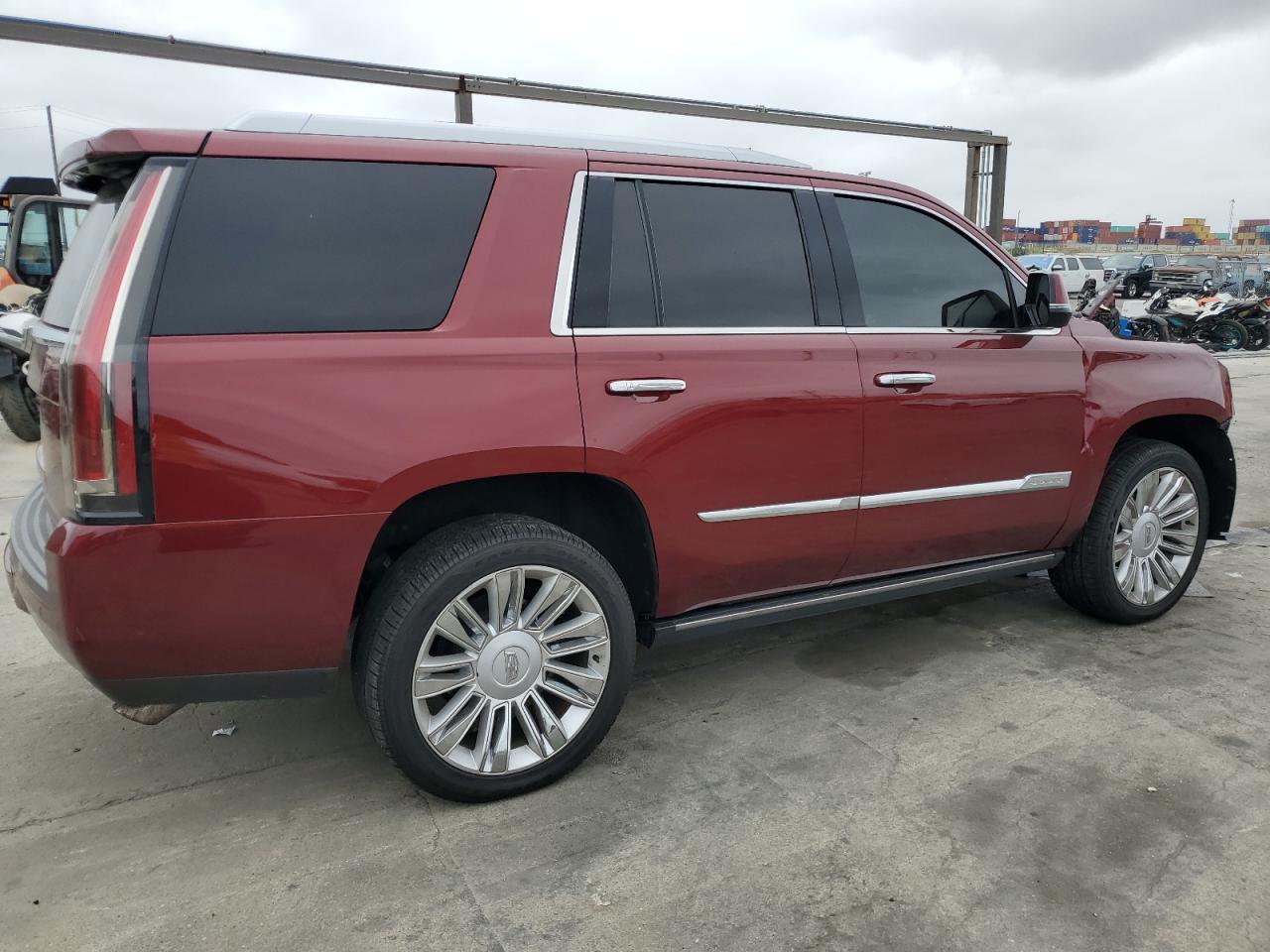 Photo 2 VIN: 1GYS4DKJ0JR283338 - CADILLAC ESCALADE 