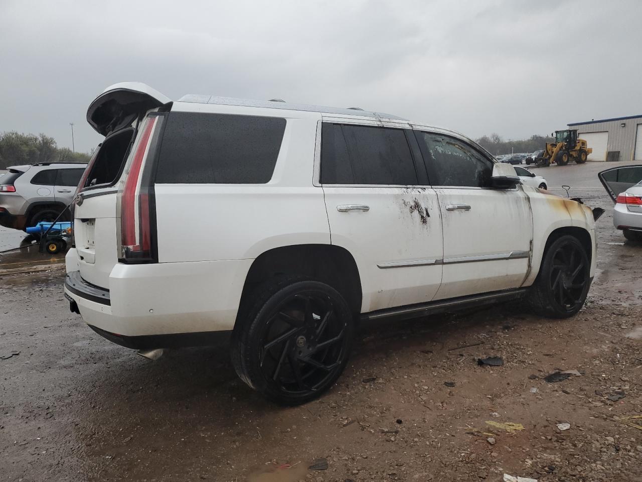 Photo 2 VIN: 1GYS4DKJ3HR306749 - CADILLAC ESCALADE 