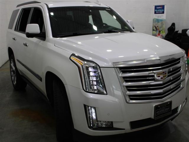 Photo 2 VIN: 1GYS4DKJ6GR251860 - CADILLAC ESCALADE 