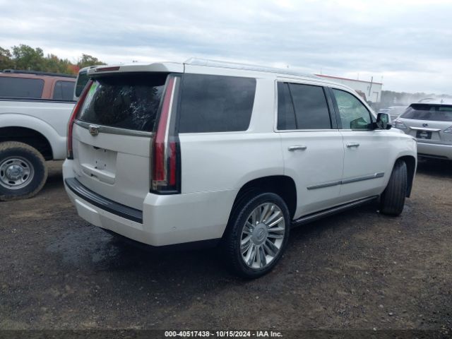 Photo 3 VIN: 1GYS4DKJ8JR104933 - CADILLAC ESCALADE 