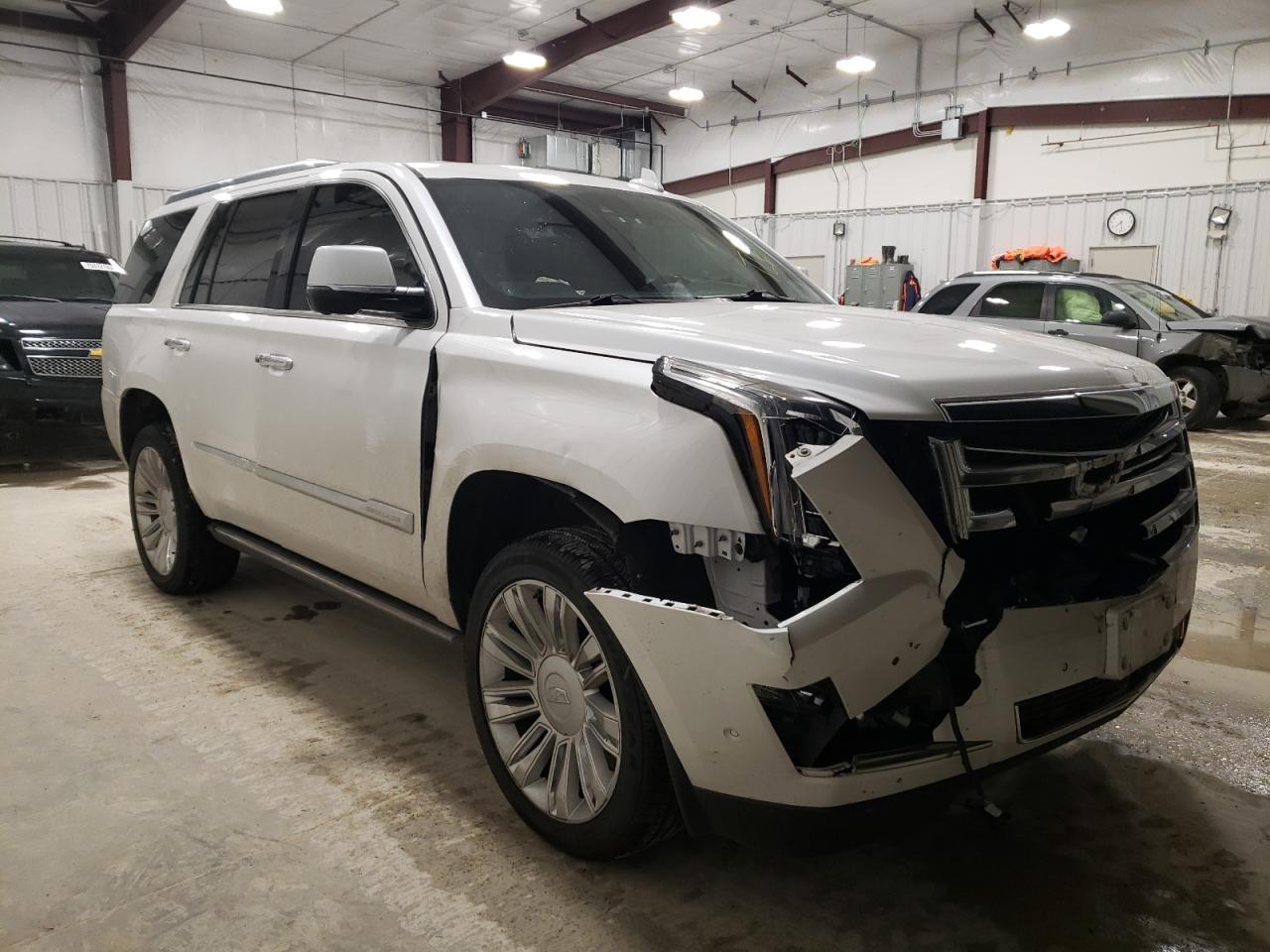 Photo 3 VIN: 1GYS4DKJ9HR114591 - CADILLAC ESCALADE 