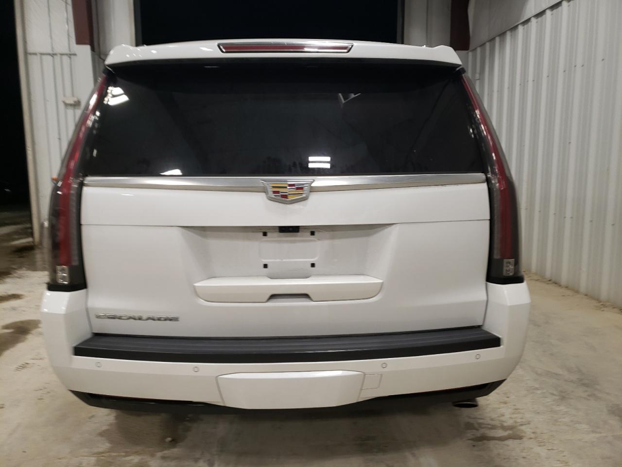 Photo 5 VIN: 1GYS4DKJ9HR114591 - CADILLAC ESCALADE 