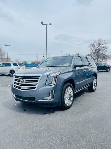 Photo 1 VIN: 1GYS4DKJ9JR181780 - CADILLAC ESCALADE P 