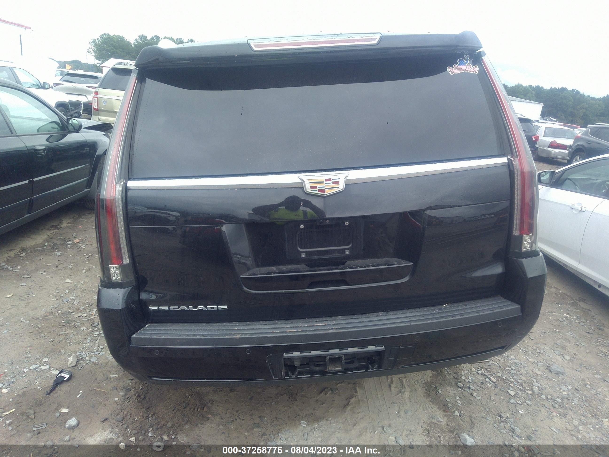 Photo 16 VIN: 1GYS4DKJ9KR138333 - CADILLAC ESCALADE 