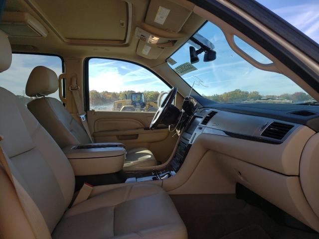 Photo 4 VIN: 1GYS4EEJ8DR310629 - CADILLAC ESCALADE H 