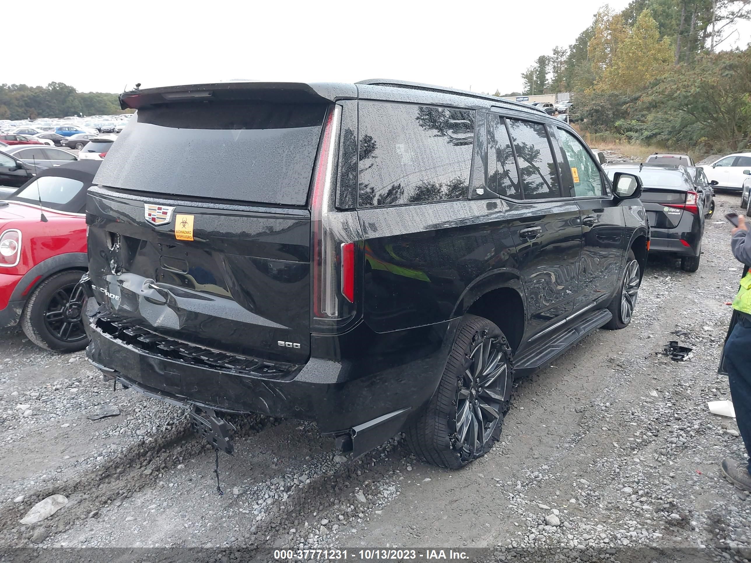 Photo 3 VIN: 1GYS4EKL0PR326172 - CADILLAC ESCALADE 