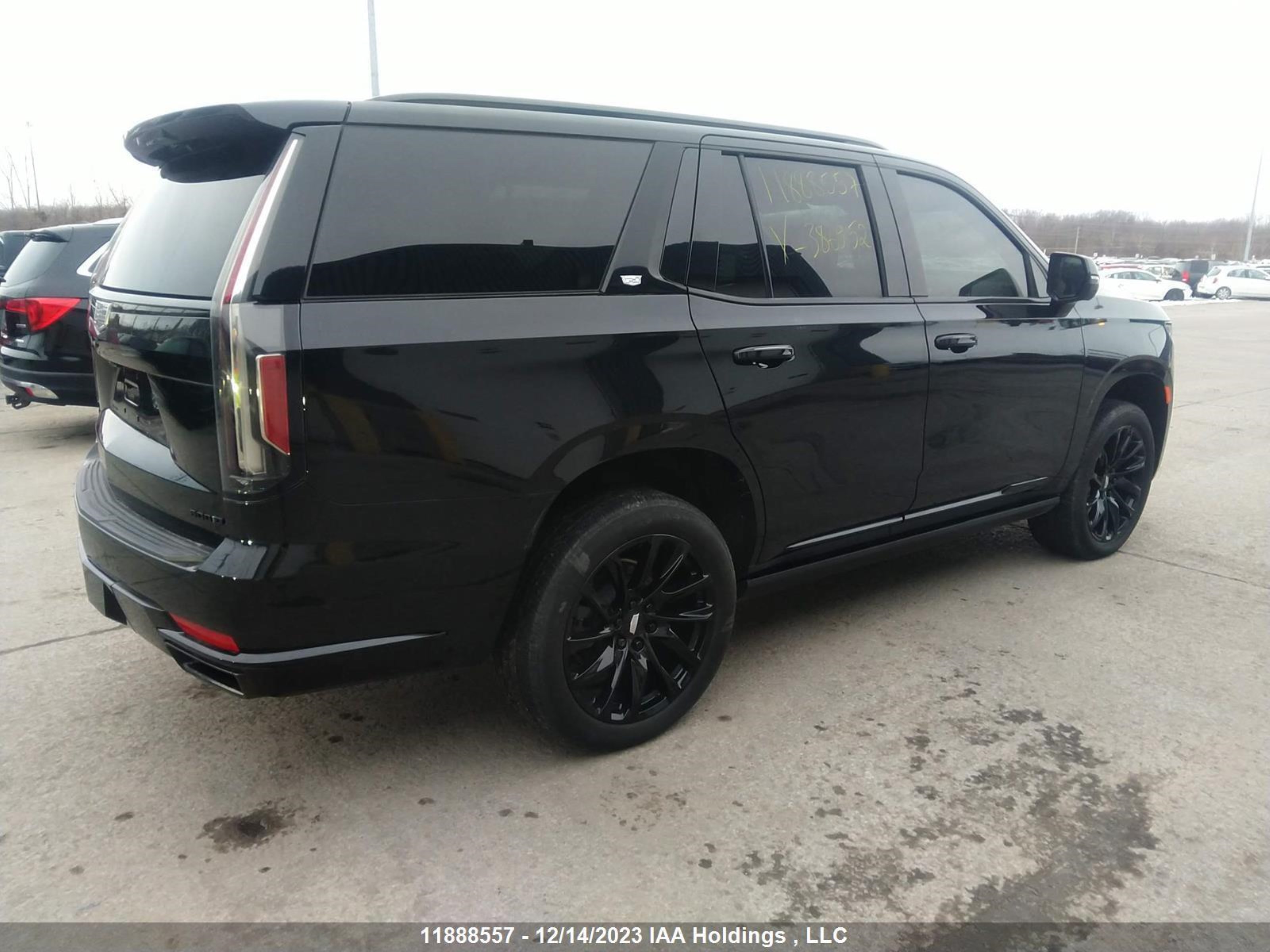 Photo 3 VIN: 1GYS4FKT5MR386952 - CADILLAC ESCALADE 