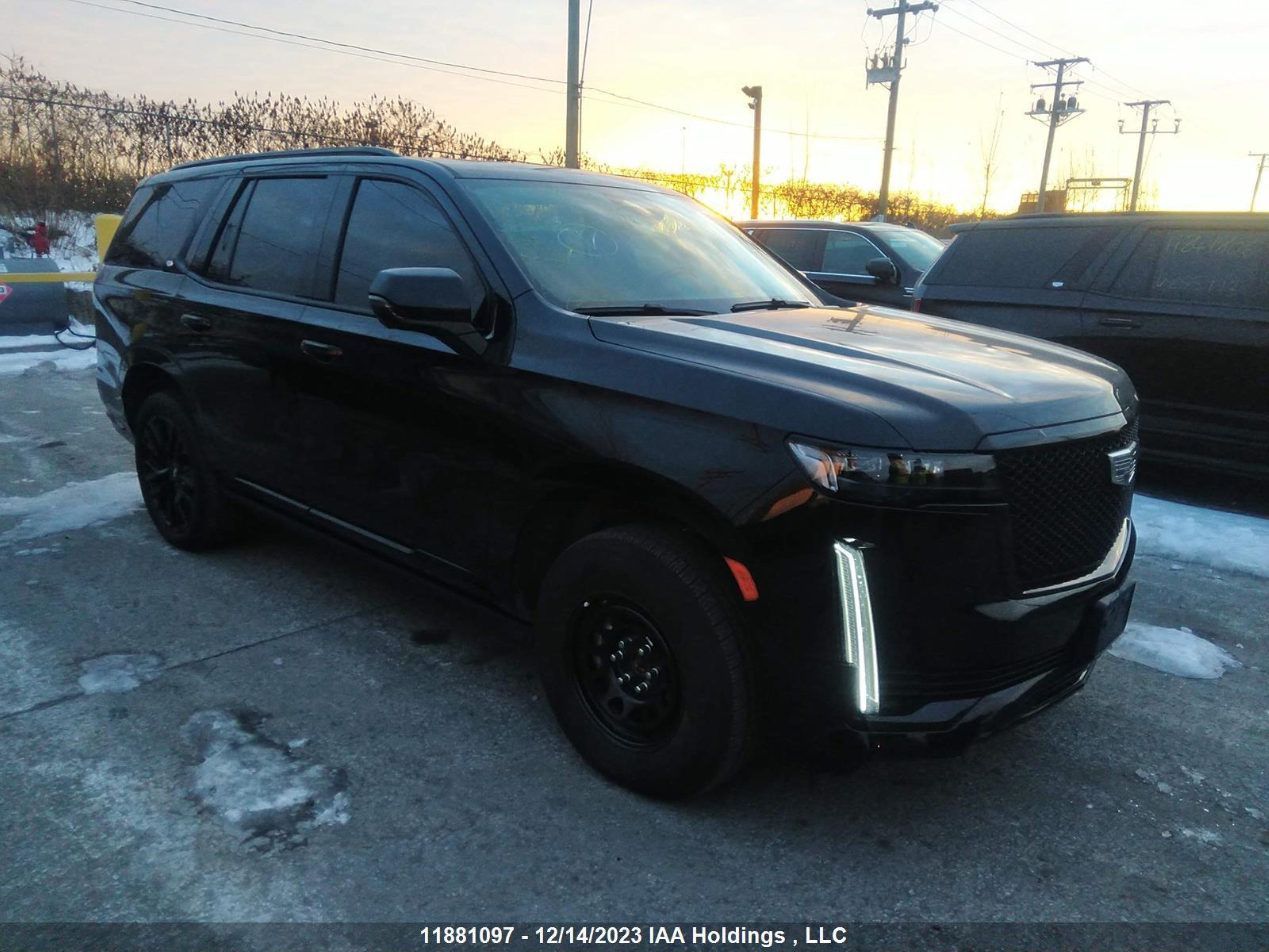 Photo 0 VIN: 1GYS4GKLXNR315009 - CADILLAC ESCALADE 