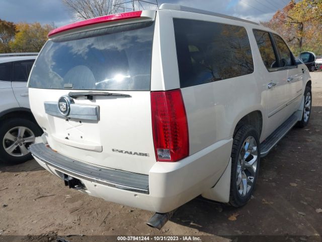 Photo 3 VIN: 1GYS4HEF2BR162147 - CADILLAC ESCALADE ESV 