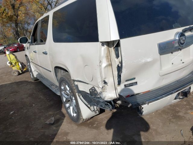 Photo 5 VIN: 1GYS4HEF2BR162147 - CADILLAC ESCALADE ESV 