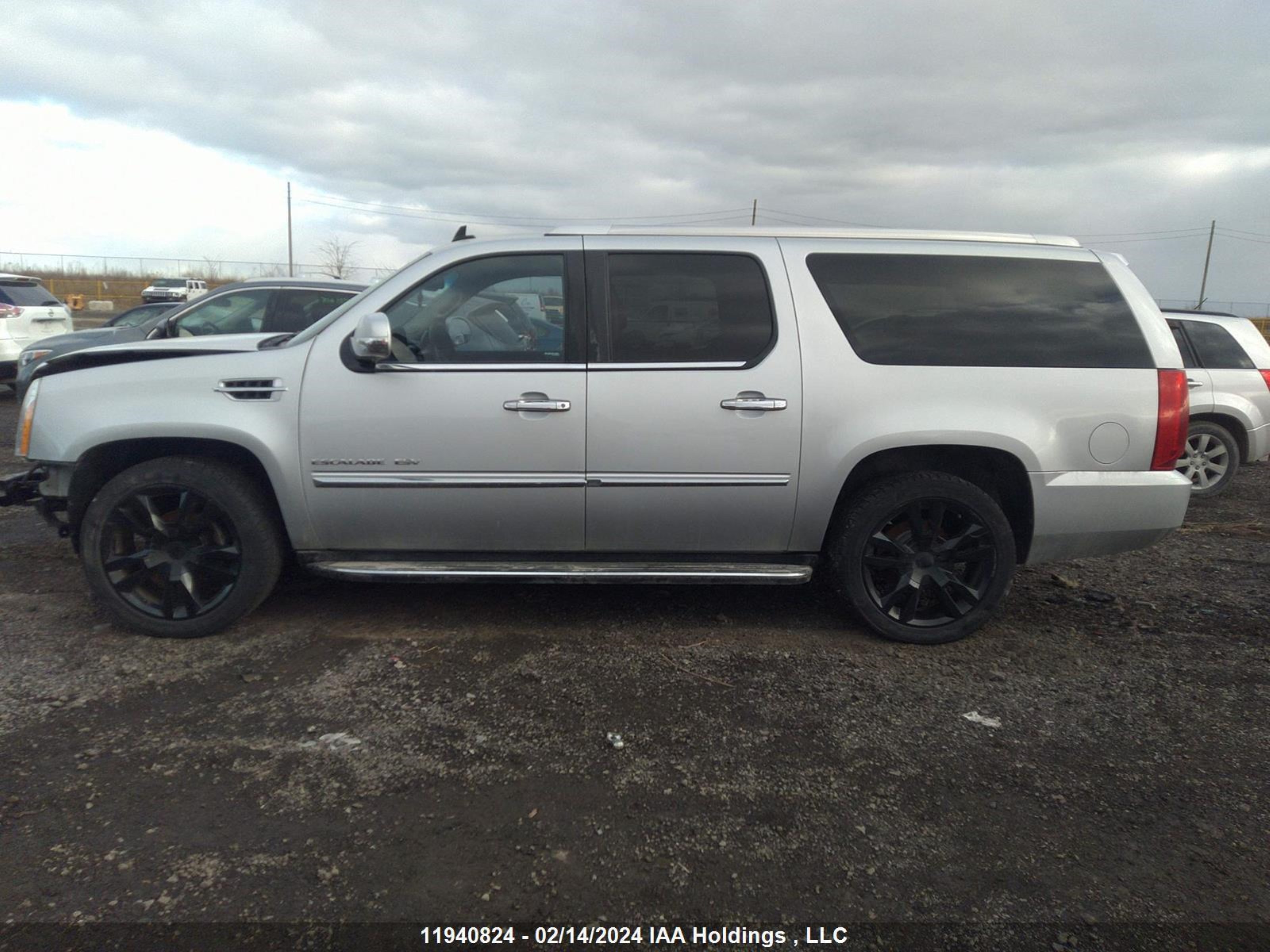 Photo 13 VIN: 1GYS4HEF3DR276774 - CADILLAC ESCALADE 