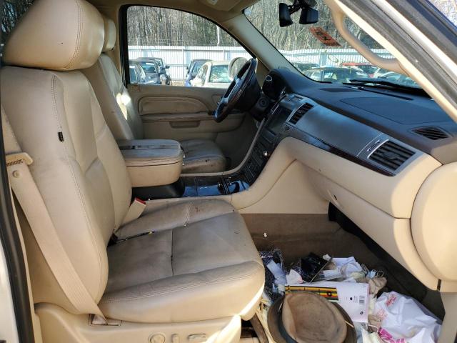 Photo 6 VIN: 1GYS4HEF4BR113693 - CADILLAC ESCALADE 