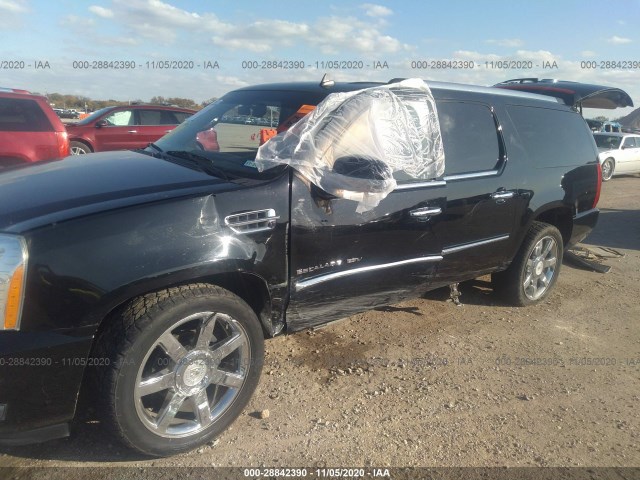 Photo 5 VIN: 1GYS4HEF7CR143658 - CADILLAC ESCALADE ESV 