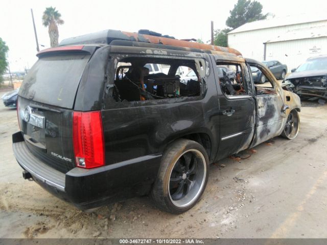 Photo 3 VIN: 1GYS4HEF8BR157051 - CADILLAC ESCALADE 