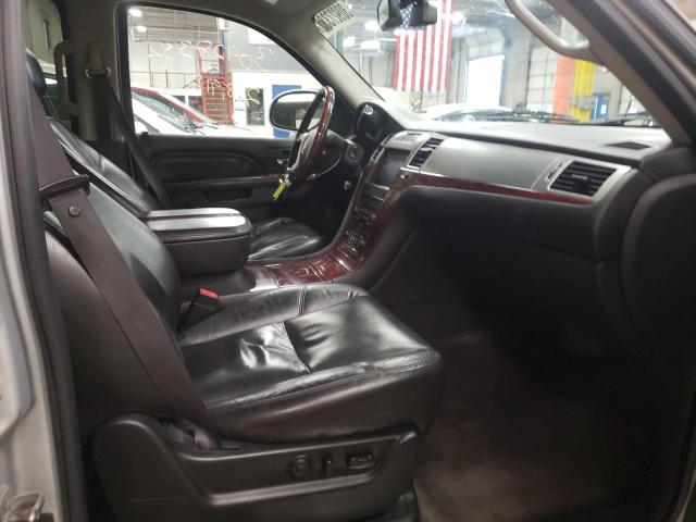 Photo 4 VIN: 1GYS4HEF8BR192219 - CADILLAC ESCALADE E 