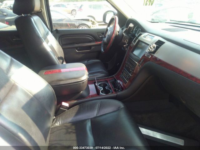 Photo 4 VIN: 1GYS4HEFXBR308701 - CADILLAC ESCALADE 