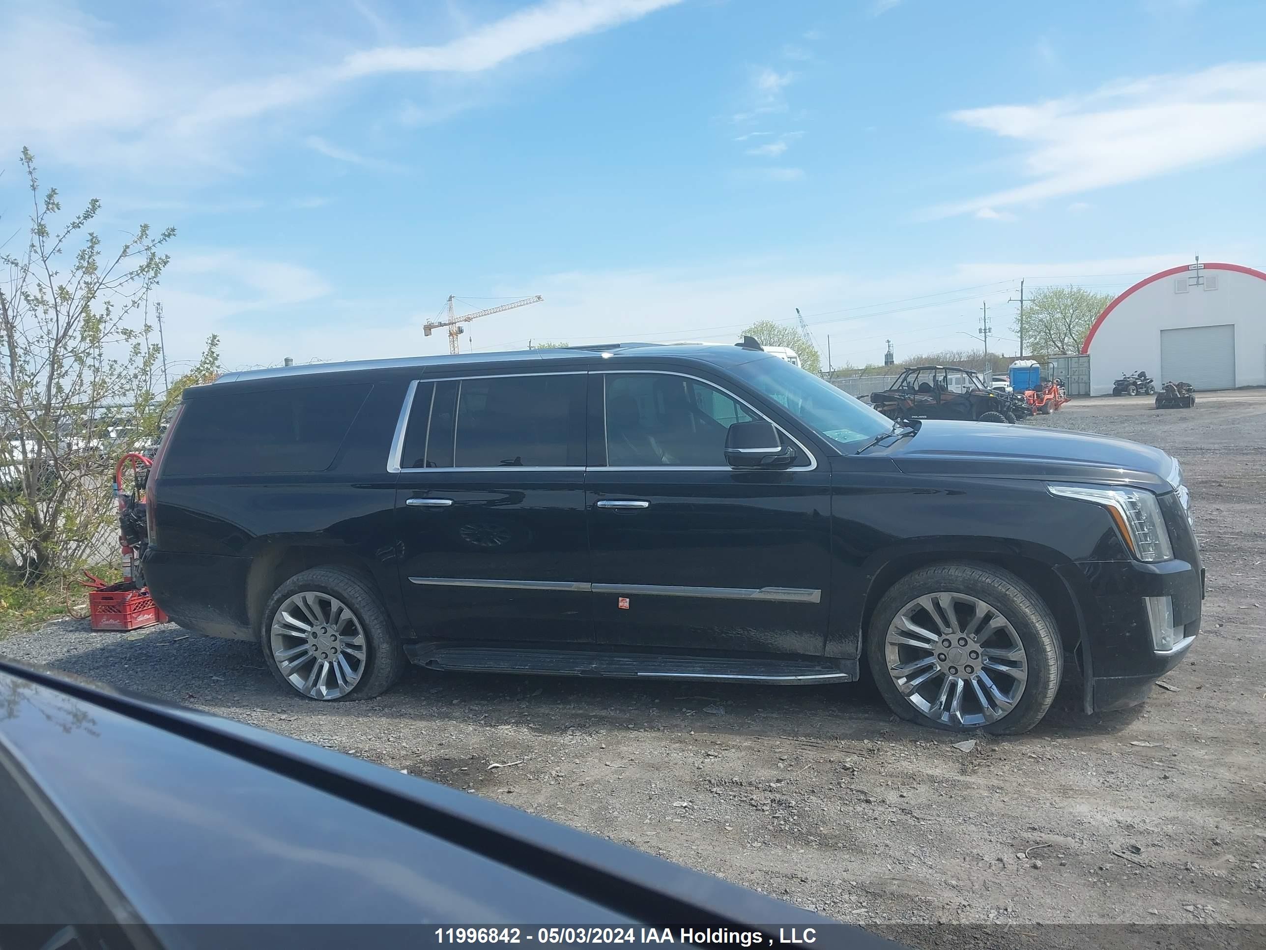 Photo 12 VIN: 1GYS4HKJ1HR376841 - CADILLAC ESCALADE 