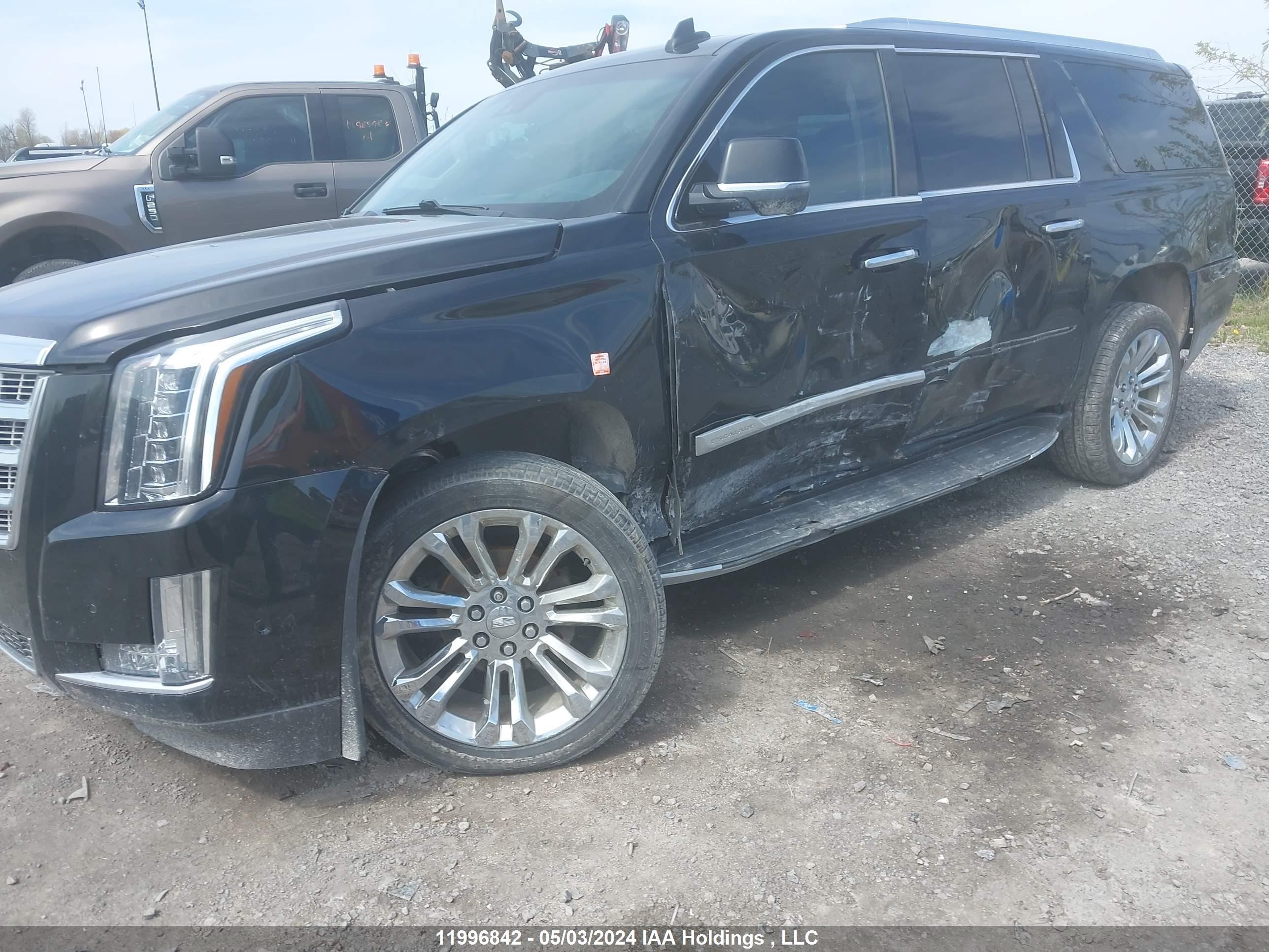 Photo 5 VIN: 1GYS4HKJ1HR376841 - CADILLAC ESCALADE 