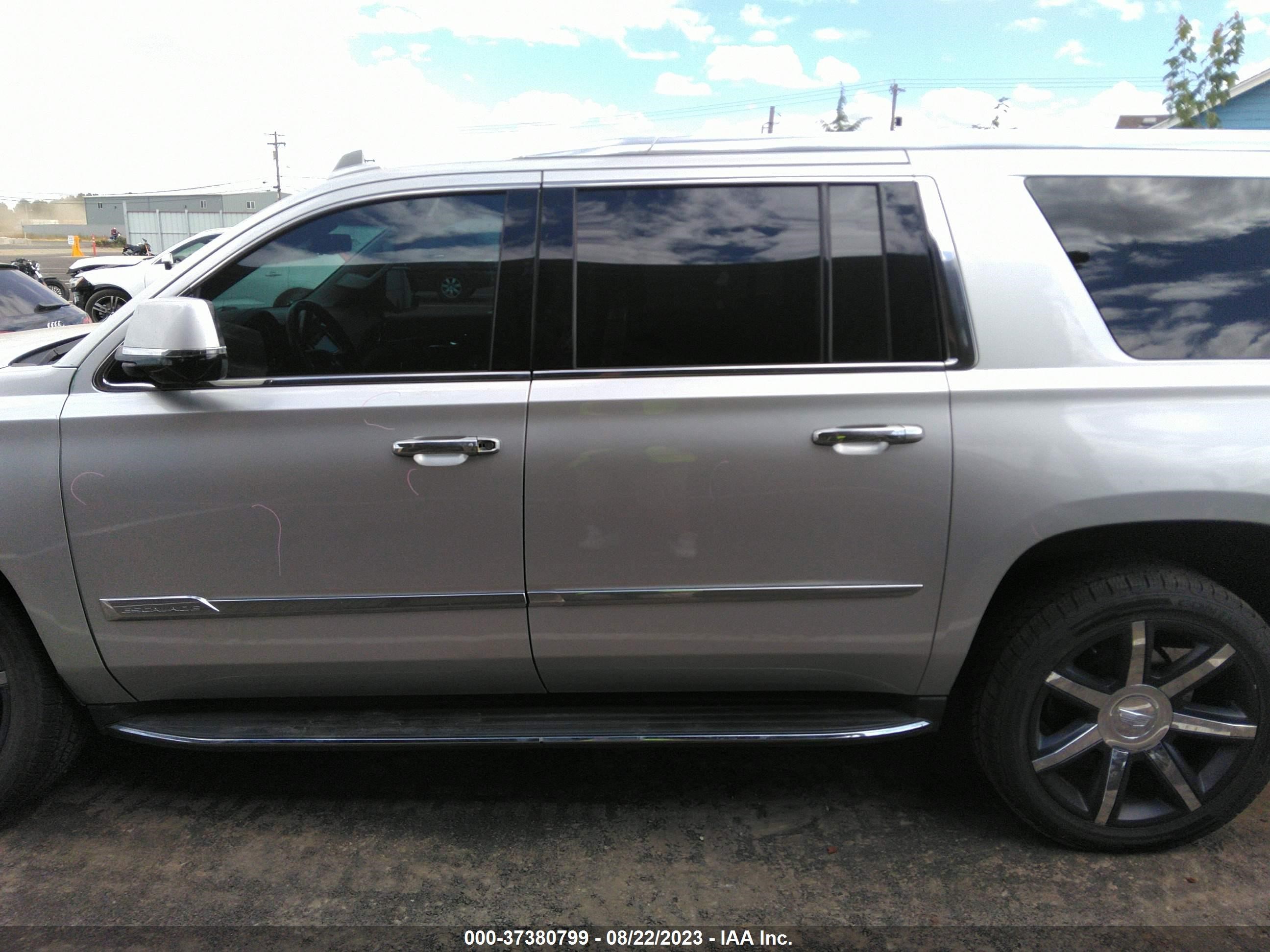 Photo 13 VIN: 1GYS4HKJ3HR273677 - CADILLAC ESCALADE 