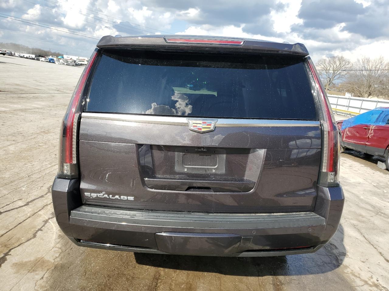 Photo 5 VIN: 1GYS4HKJ3JR361652 - CADILLAC ESCALADE 