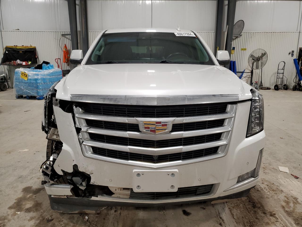 Photo 4 VIN: 1GYS4HKJ4HR222365 - CADILLAC ESCALADE 