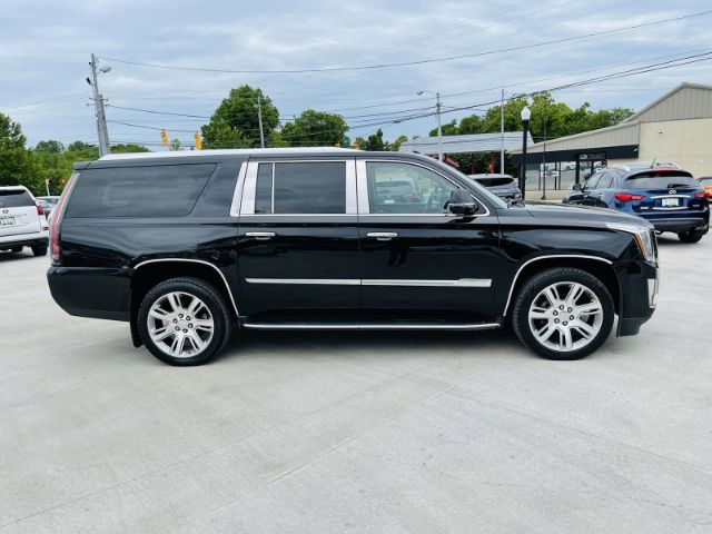 Photo 4 VIN: 1GYS4HKJ4JR188644 - CADILLAC ESCALADE ESV 