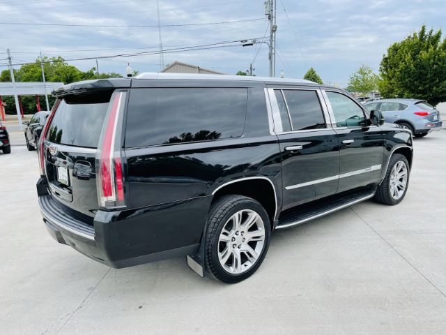 Photo 3 VIN: 1GYS4HKJ4JR188644 - CADILLAC ESCALADE ESV 