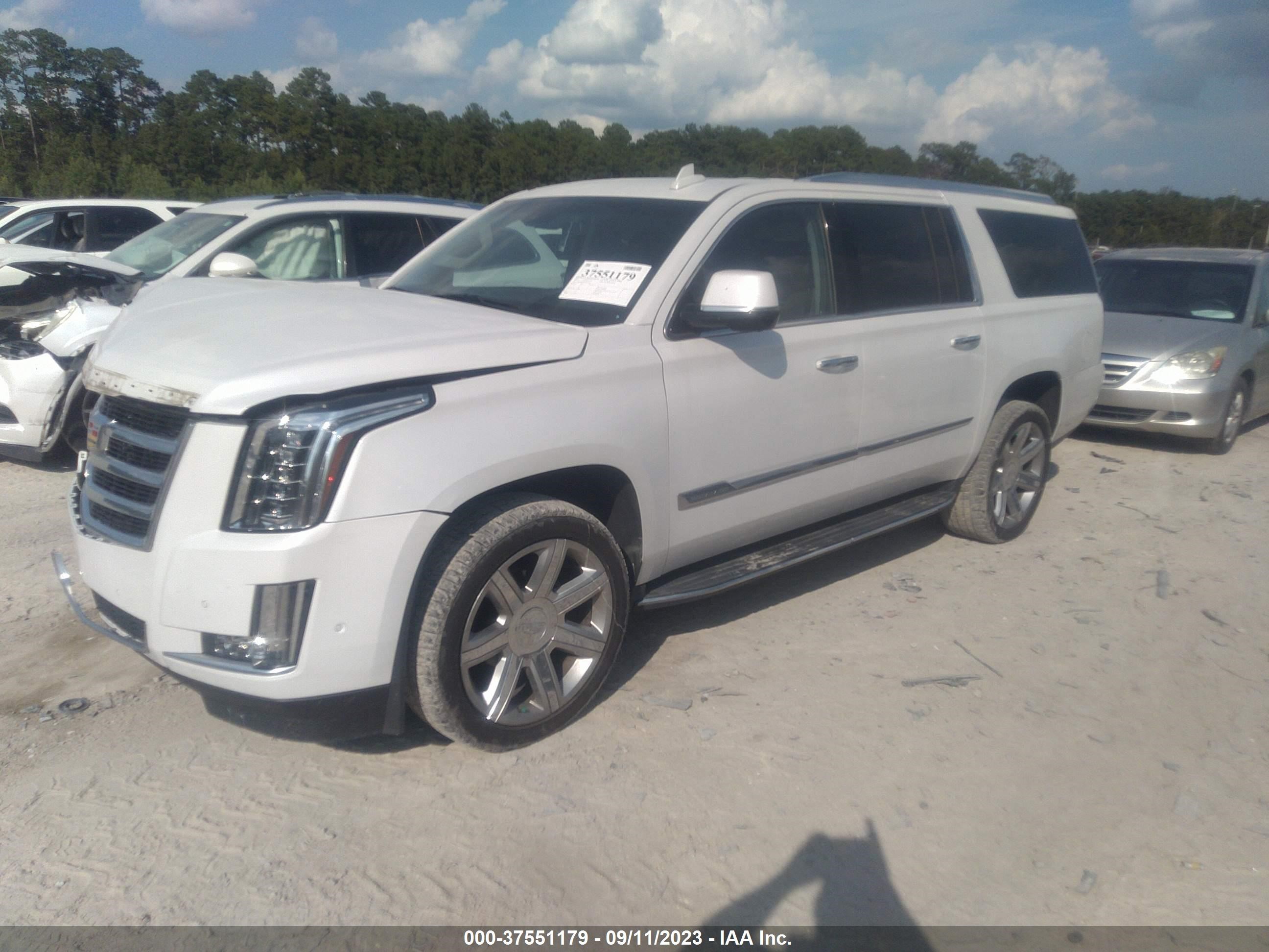 Photo 1 VIN: 1GYS4HKJ5HR167408 - CADILLAC ESCALADE 