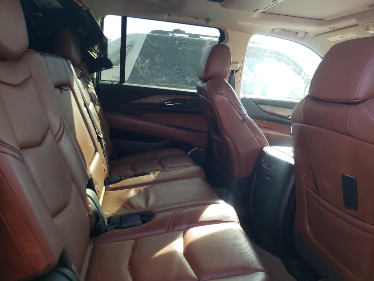 Photo 5 VIN: 1GYS4HKJ9FR280324 - CADILLAC ESCALADE 