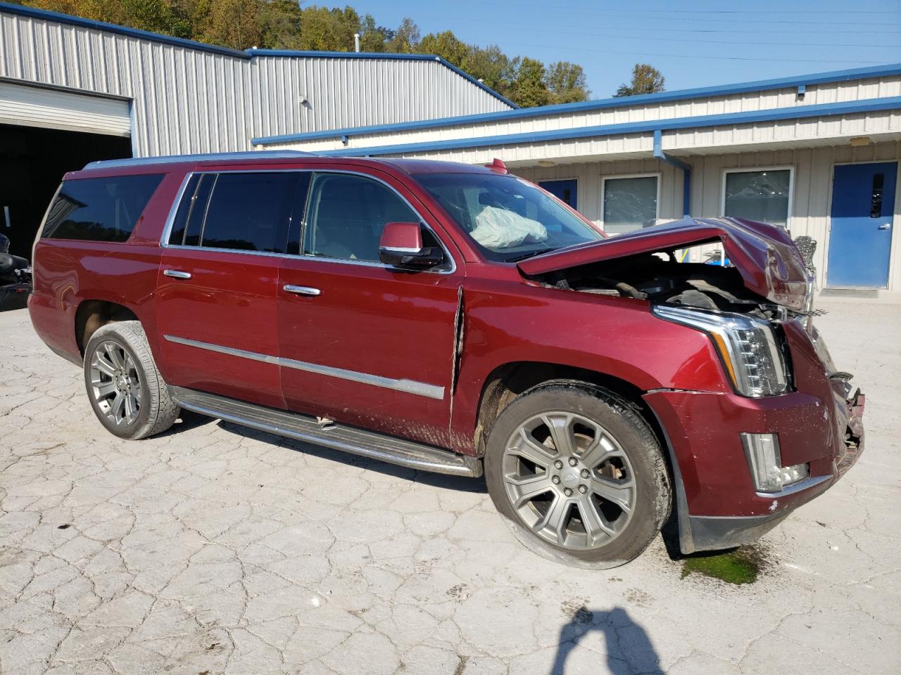 Photo 3 VIN: 1GYS4HKJXGR183683 - CADILLAC ESCALADE 