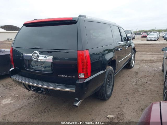 Photo 3 VIN: 1GYS4JEF1BR129695 - CADILLAC ESCALADE ESV 