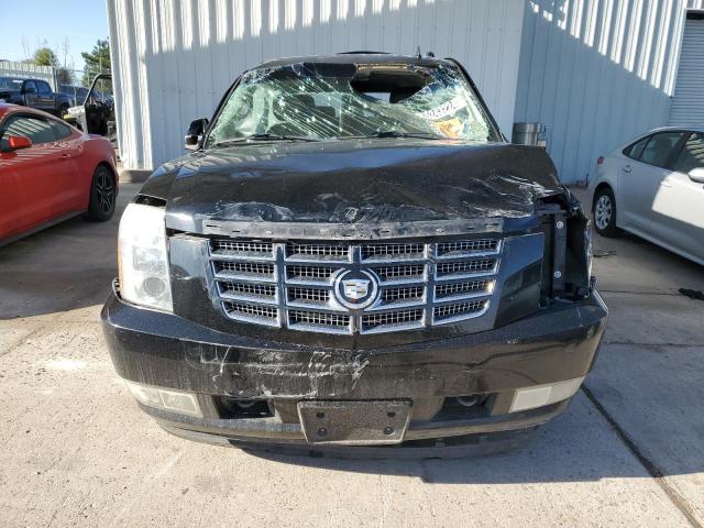 Photo 4 VIN: 1GYS4JEF1BR131561 - CADILLAC ESCALADE E 