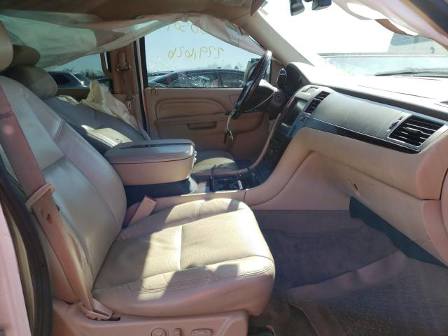 Photo 4 VIN: 1GYS4JEF1BR134492 - CADILLAC ESCALADE E 