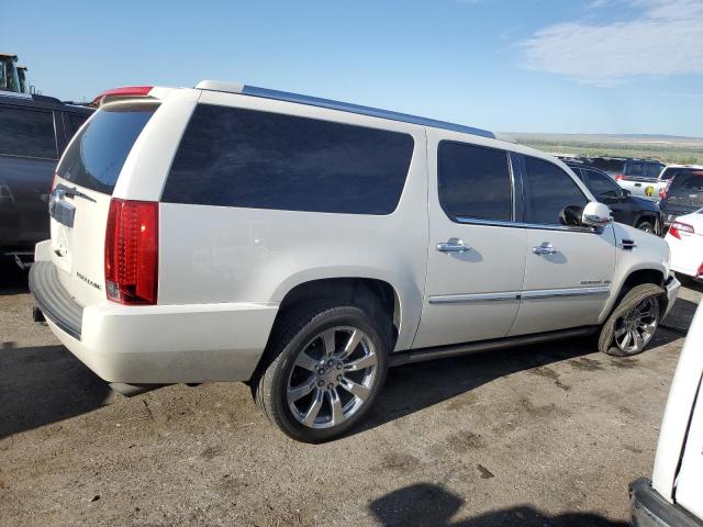 Photo 2 VIN: 1GYS4JEF2BR227828 - CADILLAC ESCALADE E 