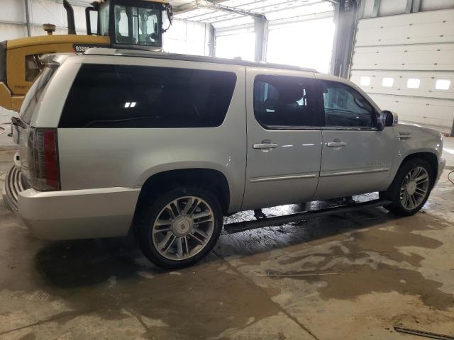 Photo 2 VIN: 1GYS4JEF2DR168895 - CADILLAC ESCALADE 