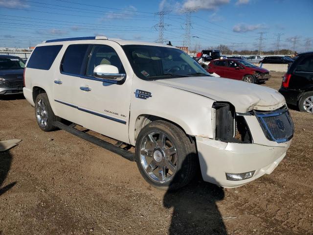 Photo 3 VIN: 1GYS4JEF3BR211251 - CADILLAC ESCALADE E 