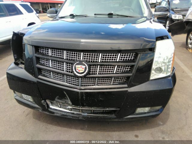 Photo 5 VIN: 1GYS4JEF4DR215604 - CADILLAC ESCALADE ESV 