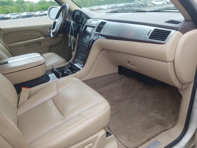 Photo 4 VIN: 1GYS4JEF7BR309618 - CADILLAC ESCALADE E 