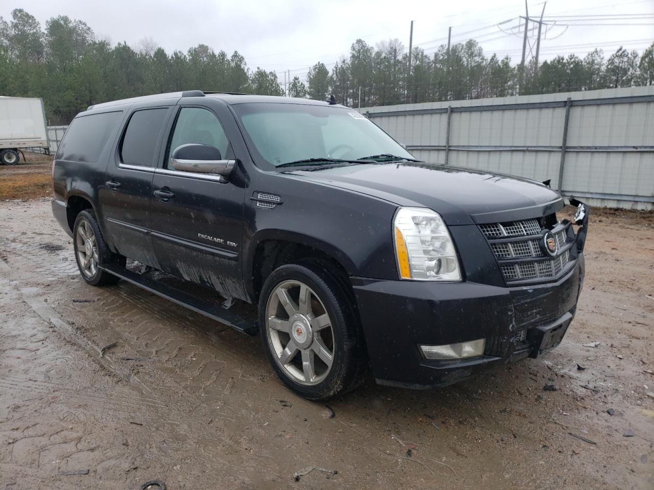 Photo 3 VIN: 1GYS4JEF7CR313010 - CADILLAC ESCALADE 